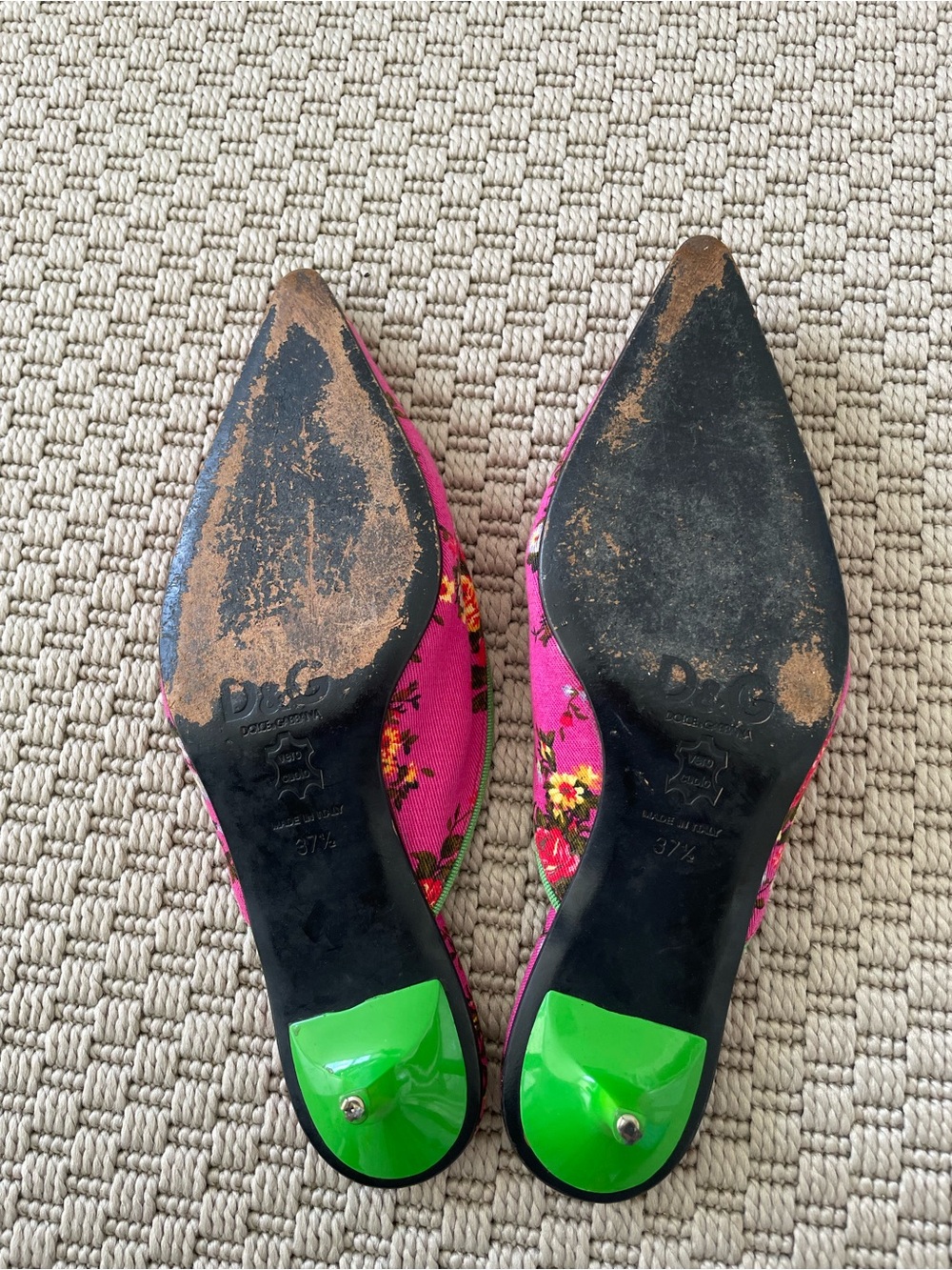 D&G Pink Floral Pointed-Toe Mules with Green Heel vintage - Picture 9 of 10